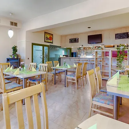 Hotel Am Galgenberg 3*